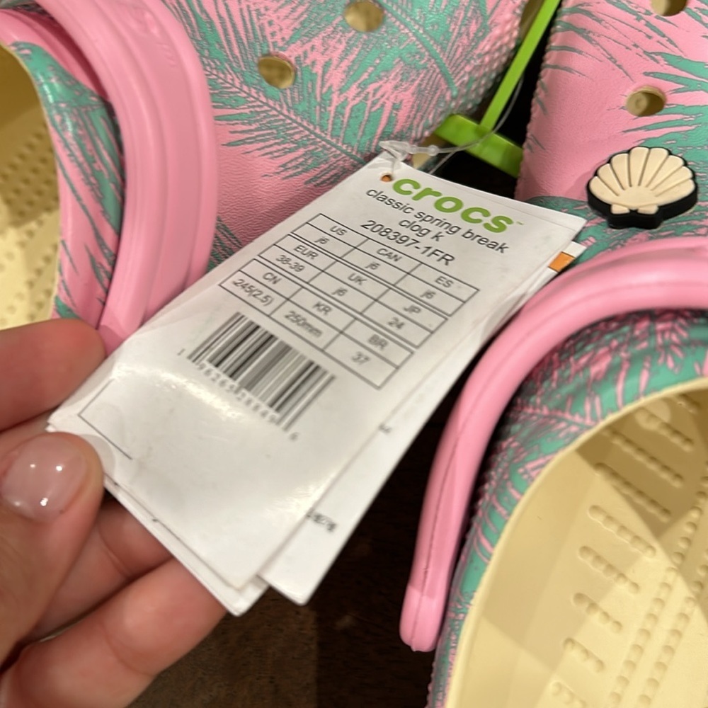 Crocs Classic Spring Break Clog - Picture 7 of 7